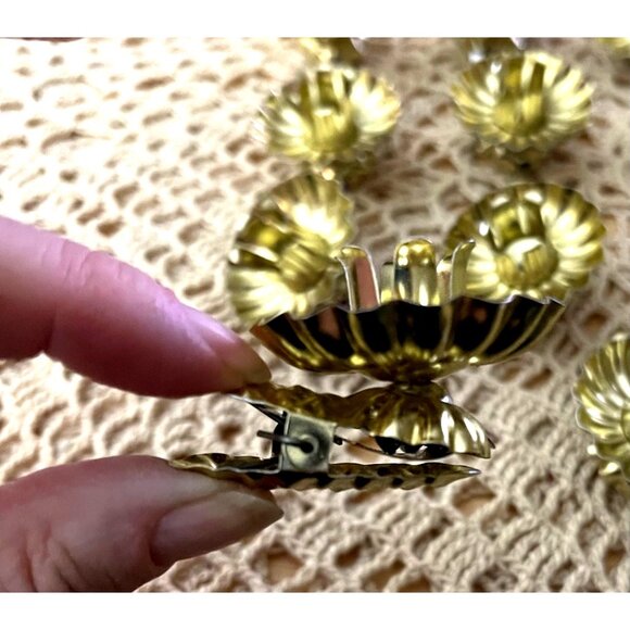 20 VINTAGE GERMAN CHRISTMAS TREE PINE CONE CLIP ON SWIVEL CANDLE HOLDERS - Picture 3 of 4